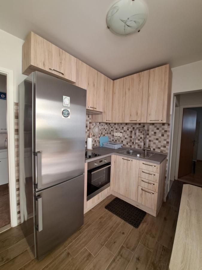 Apartment Aenona *