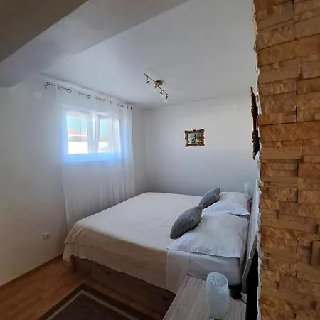 Apartman Aenona Nin Exterior photo